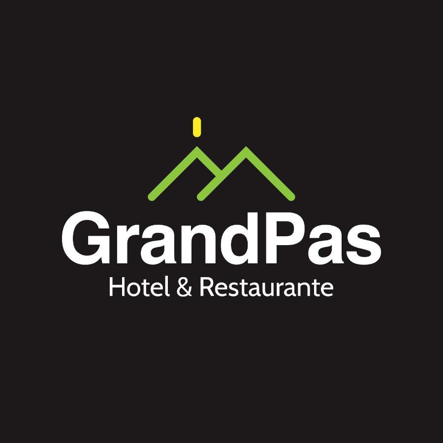Grandpas Hotel&Restaurante Cartago Extérieur photo