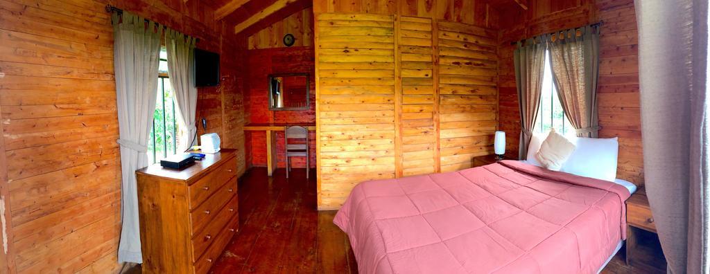 Grandpas Hotel&Restaurante Cartago Chambre photo
