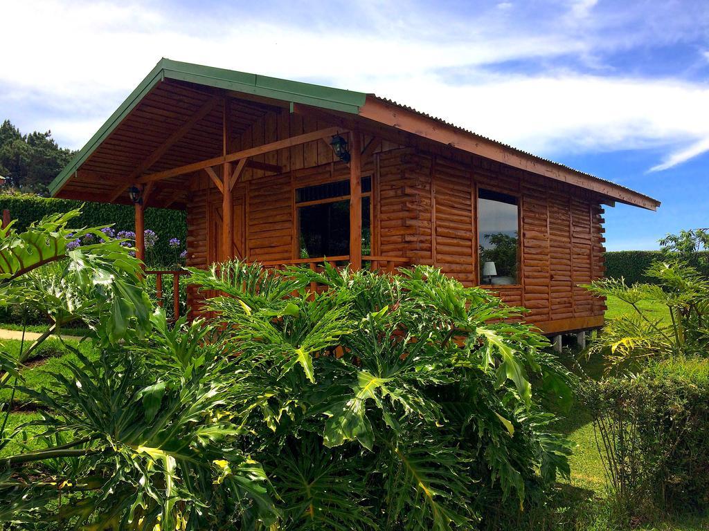 Grandpas Hotel&Restaurante Cartago Chambre photo