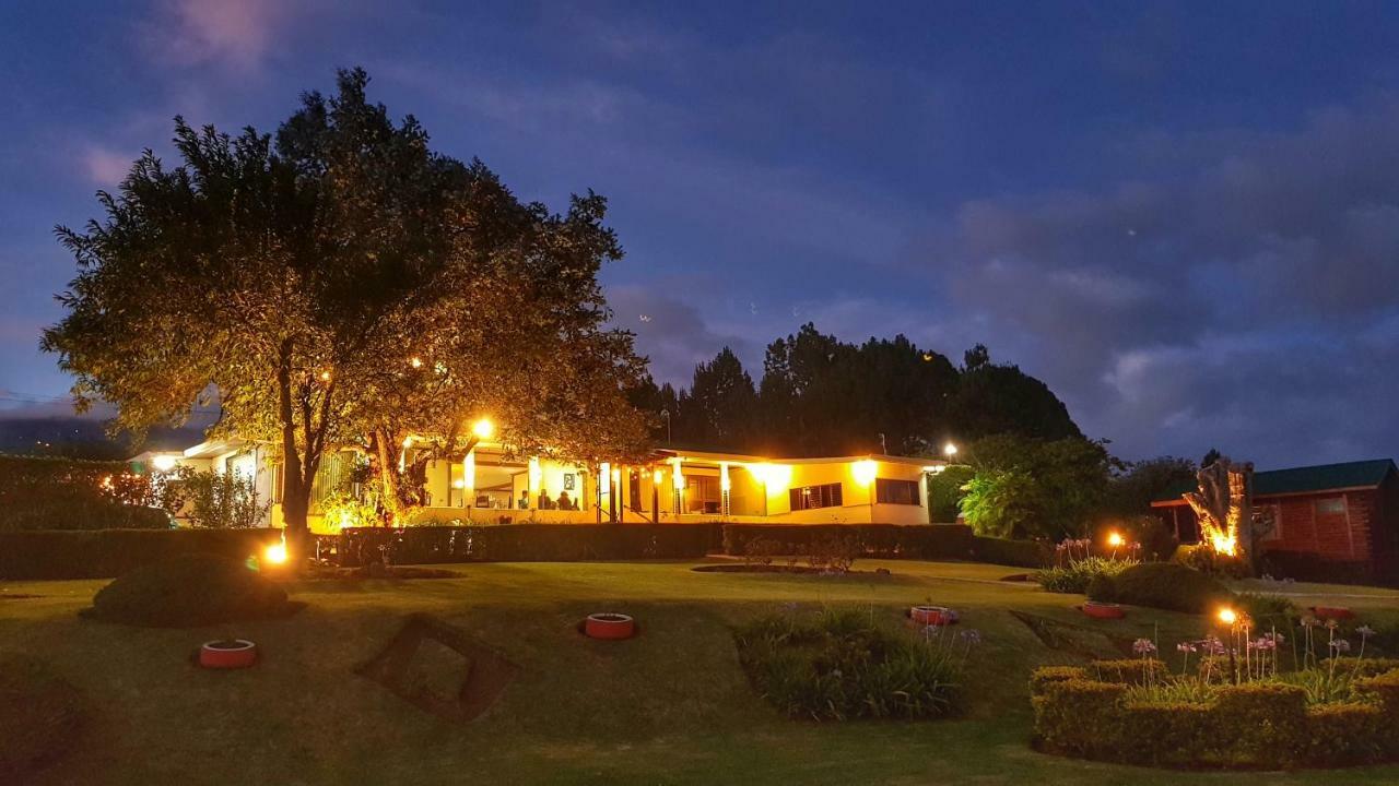 Grandpas Hotel&Restaurante Cartago Extérieur photo